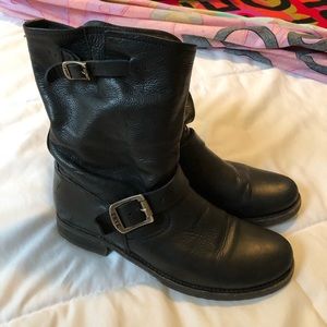 Frye Veronica Short Leather Boot
